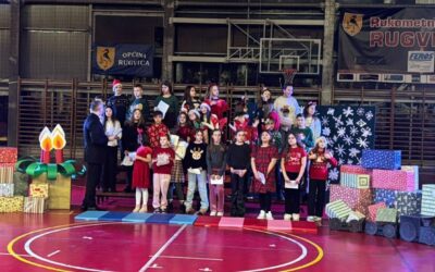 Božićna priredba u Osnovnoj školi Rugvica – večer zajedništva i blagdanske čarolije